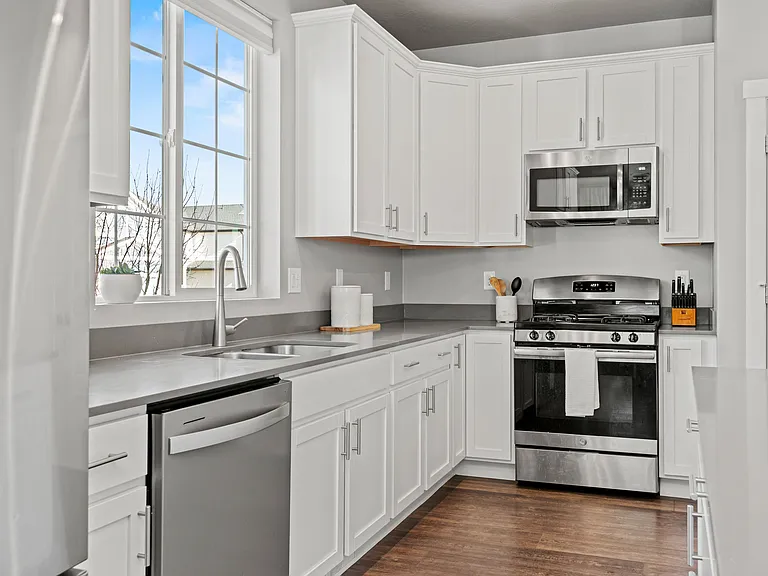 2737 N 3760 W — Photo 10