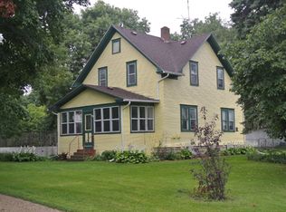 26602 595th Ave, Winthrop, MN 55396