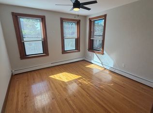 527 Chapel St APT B1, New Haven, CT 06511