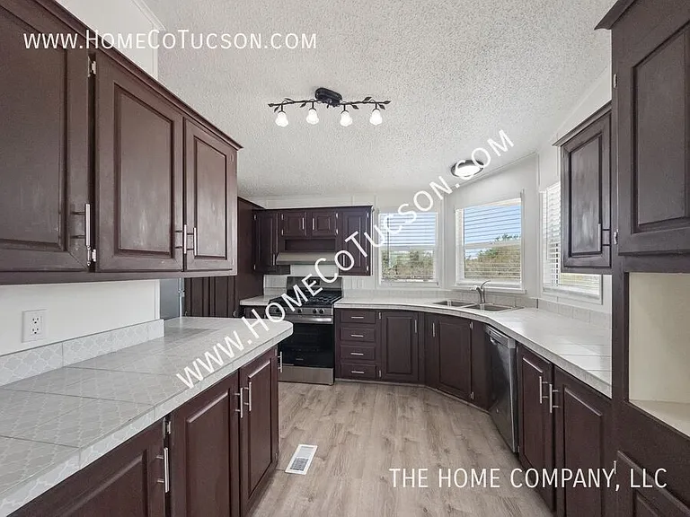 12151 W Blue Quail Pl — Photo 10