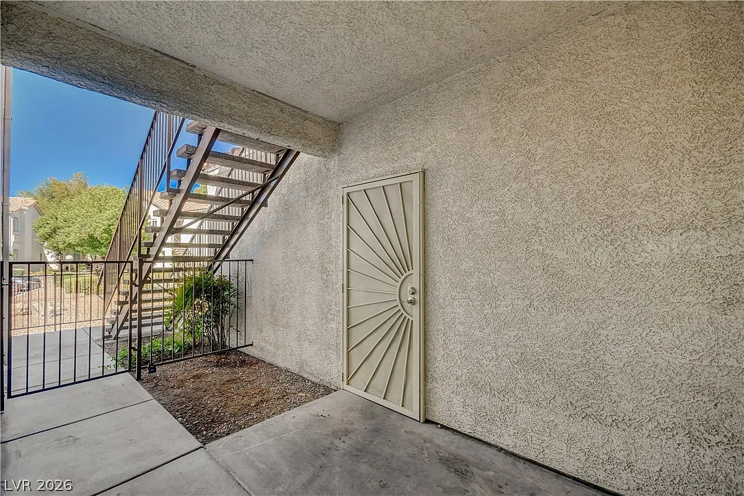 1405 S Nellis Blvd — Photo 4