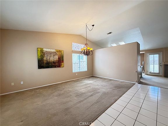 5th image of 45120 Desert Fox Dr