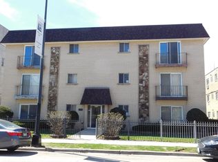4036 N California Ave #306, Chicago, IL 60618
