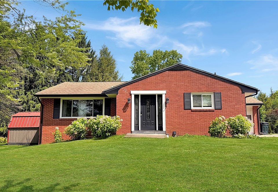 1st image of 108 Arrowhead Dr
