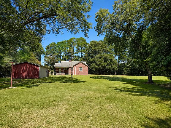 5th image of 3409 Bridge Rd