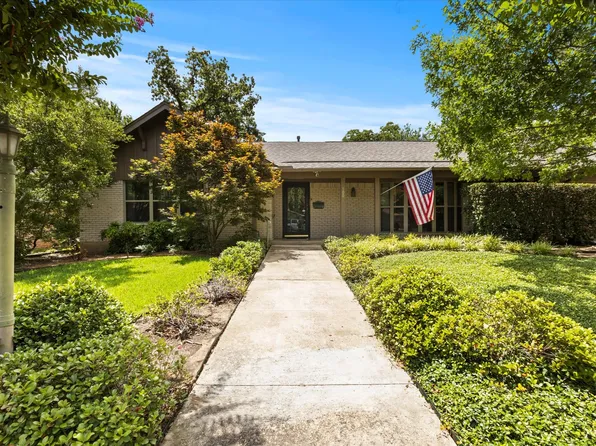 1004 Sleepy Hollow Dr, Irving, TX 75061