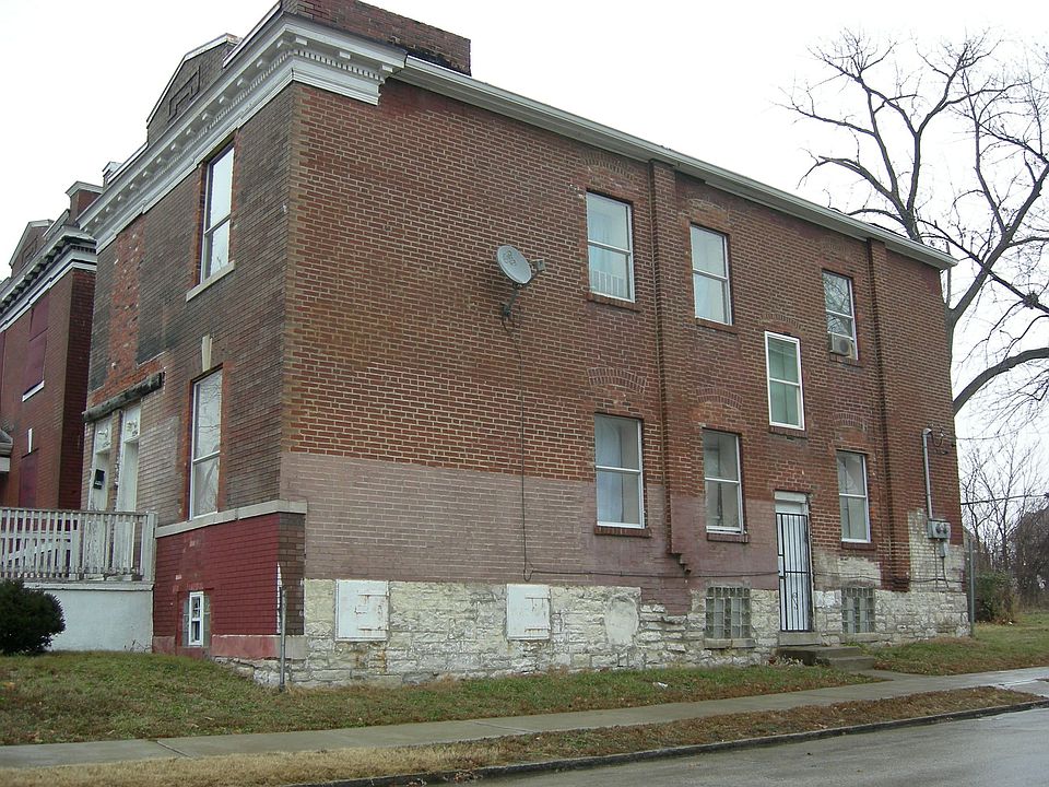 1st image of 1354 Montclair Ave