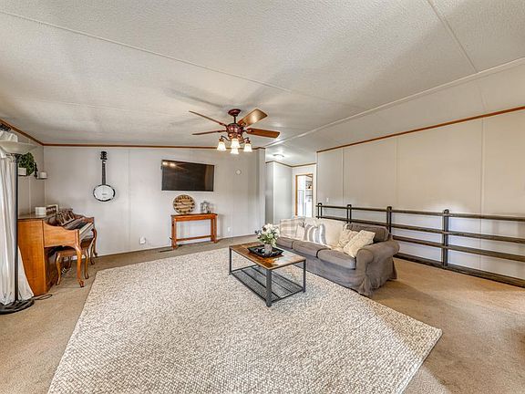 5th image of 109 Mill Branch Ln