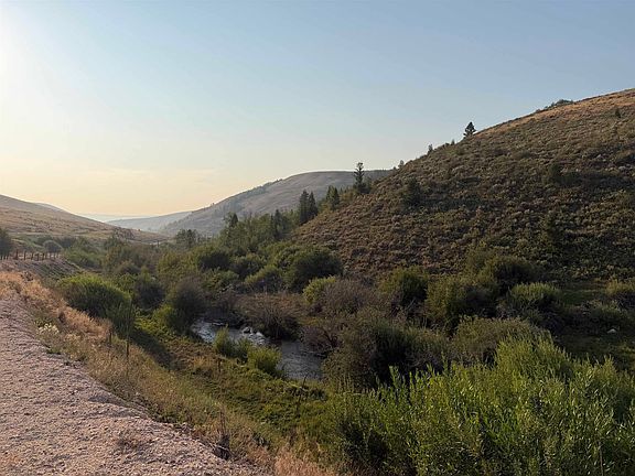 4th image of LOT 3 Bloomington Canyon Rd