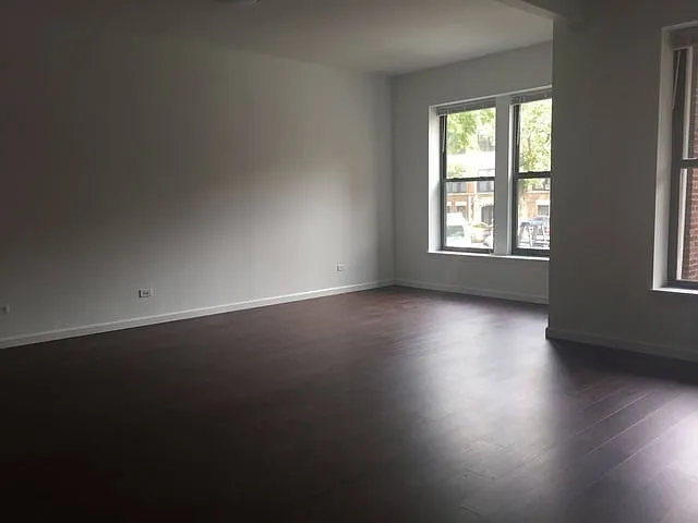 5524-5526 S. Everett Avenue — Photo 11