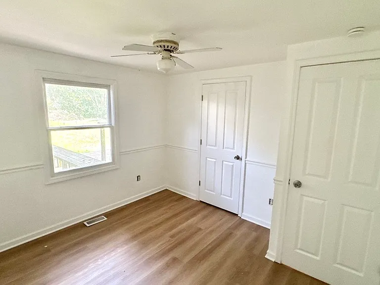 3706 Buchanan Rd — Photo 4