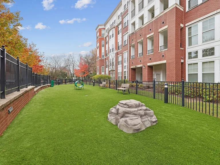 WAG pet park