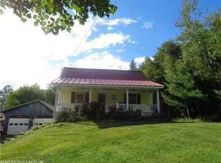 198 E Ridge Rd, Skowhegan, ME 04976