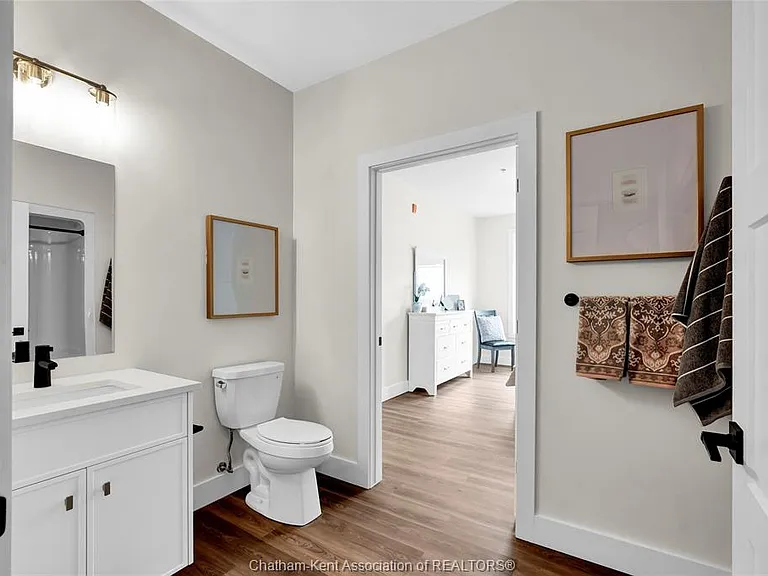 12 Mill St W #214 — Photo 6