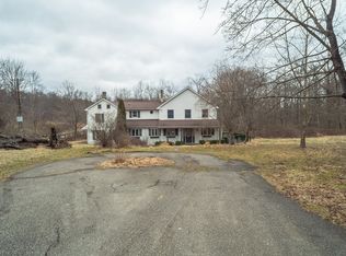 461 Charlestown Rd, Hampton, NJ 08827