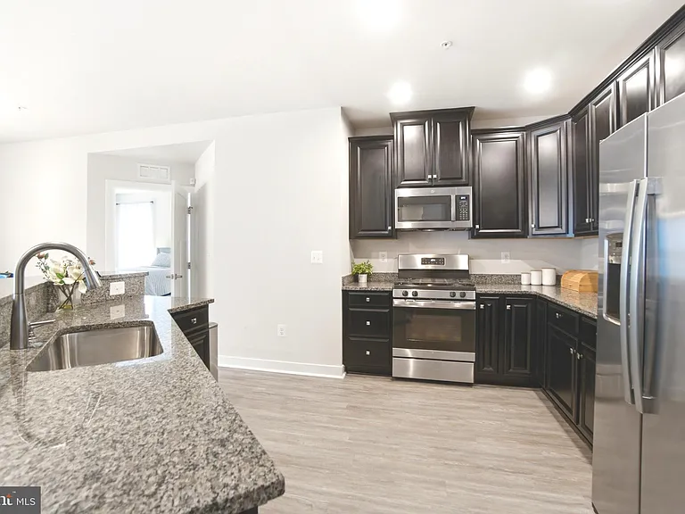 10020 Ruffian Way #A — Photo 11