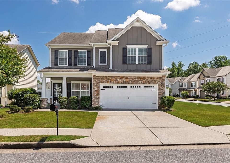 1st image of 39 Samuel Way NW
