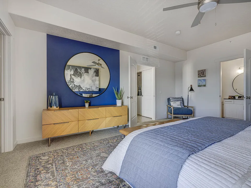 Rockledge at Quarry Bend apartments community photo