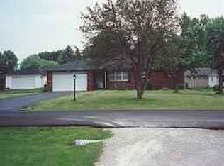 12305 E Riley Rd, Indianapolis, IN 46236