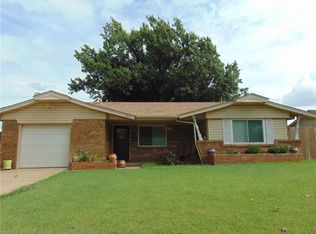 1605 Fedderson Dr, El Reno, OK 73036