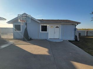 843 Buena Vista Dr, Eagle Pass, TX 78852