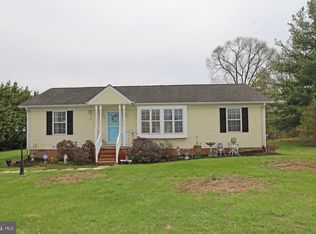 142 Pickette Ave, Inwood, WV 25428