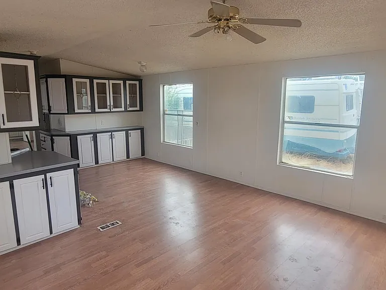170 N Patagonia Ave #L — Photo 11