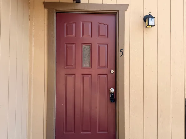 3290 La Canada Dr APT 5, Shingle Springs, CA 95682