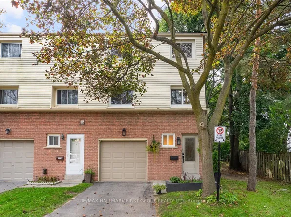 1915 Denmar Rd Unit 126, Pickering, ON L1V 3E1