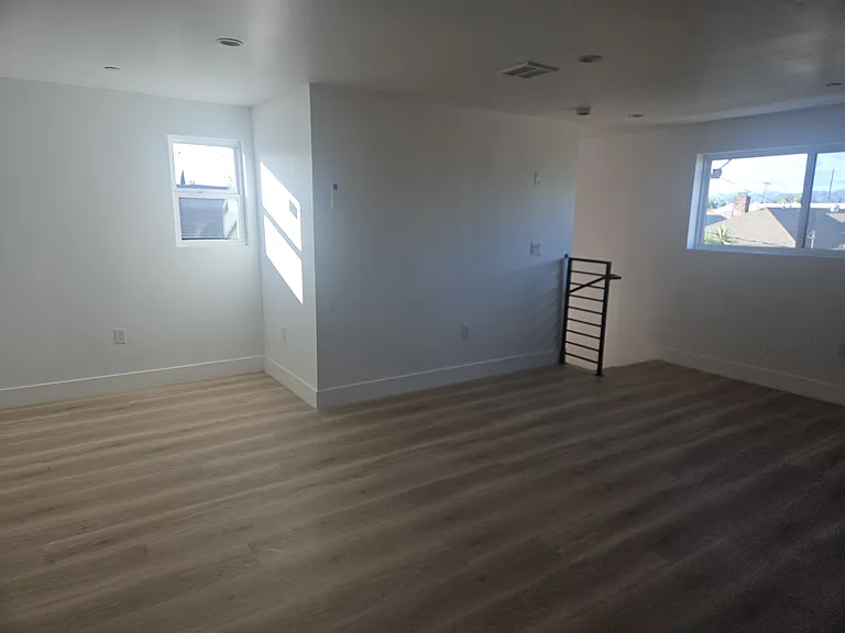 3209 W 18th St #4 — Photo 19