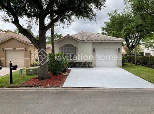 5855 Eagle Cay Ter, Pompano Beach, FL 33073