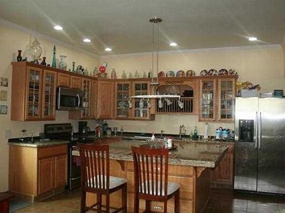 4th image of 1310 Pickering Dr