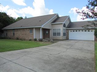 1601 Applewood Way, Tallahassee, FL 32312