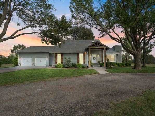 4530 S Land Ave, Derby, KS 67037