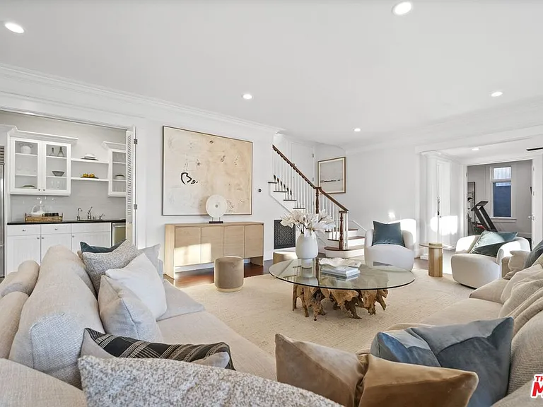 7335 Birdview Ave — Photo 40