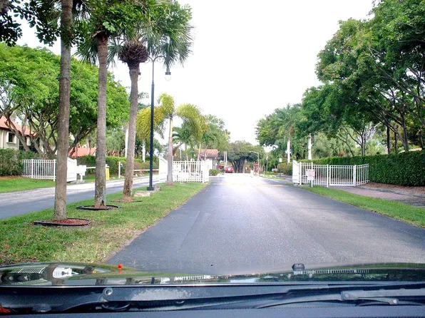 6 Via De Casas Norte, Boynton Beach, FL 33426