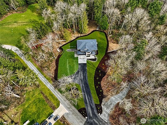 5th image of 28020 243rd Avenue SE