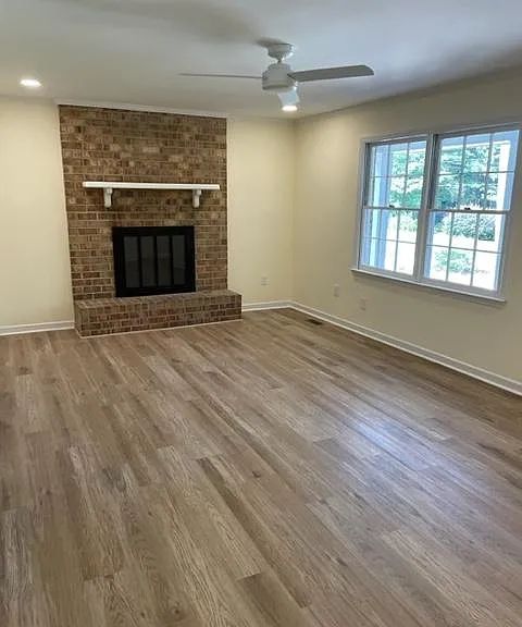 1041 Crooked Creek Ct — Photo 10