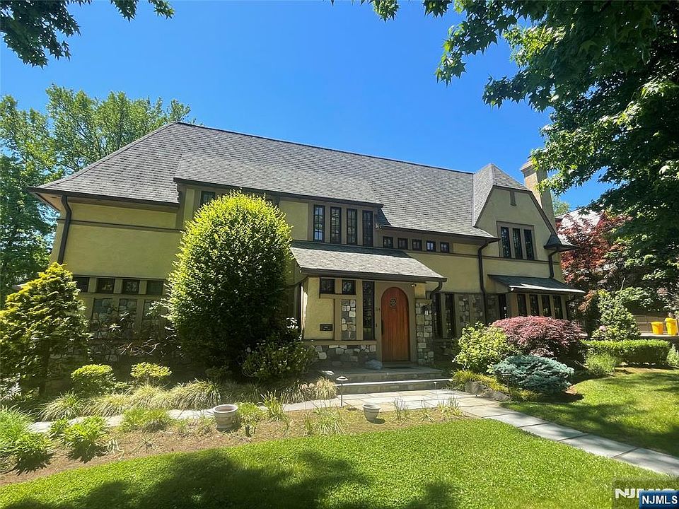 1st image of 314 Winthrop Rd