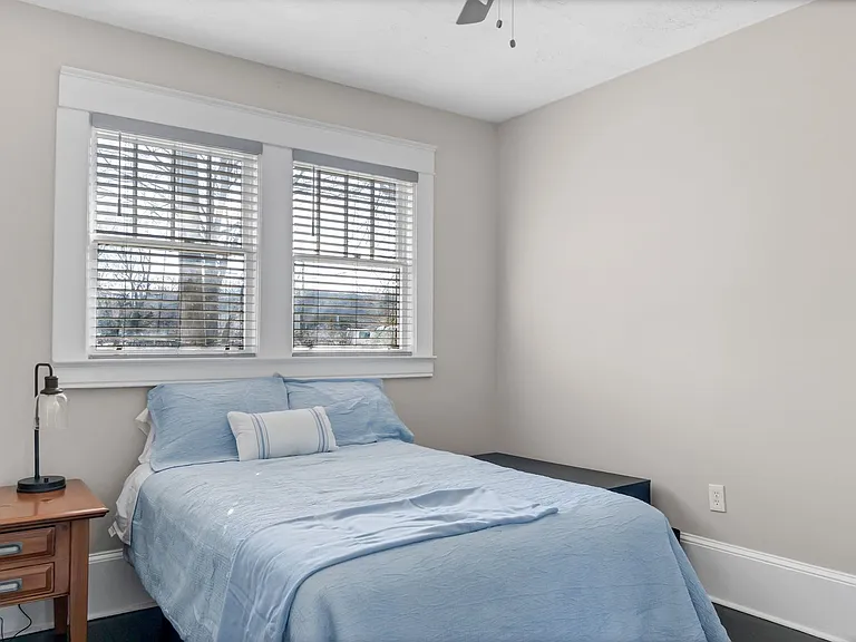 2882 Church St — Photo 12