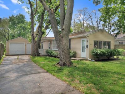 823 W Harvard St, Champaign, IL, 61820