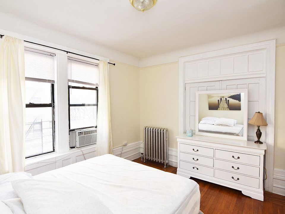 1st image of 706 W 180th St APT 31