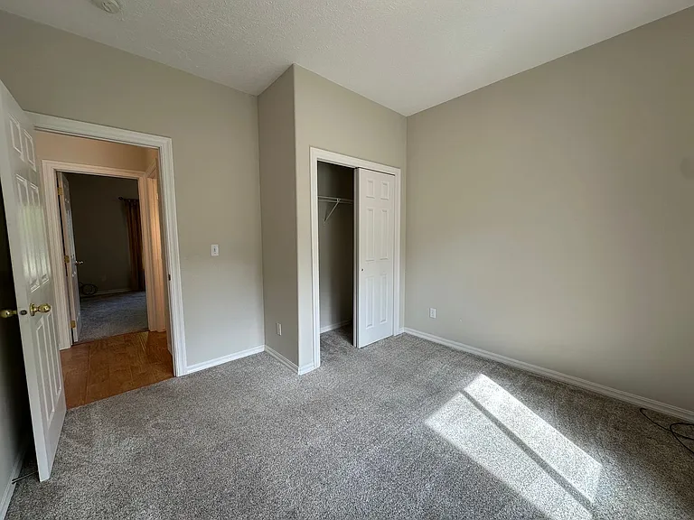 12405 E Aunnic Ln — Photo 16