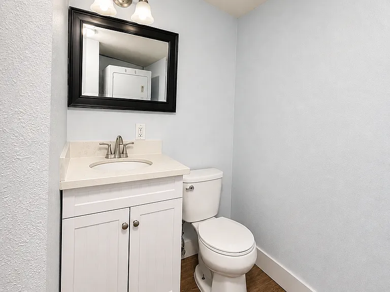 9405 S 200th St #1 — Photo 5