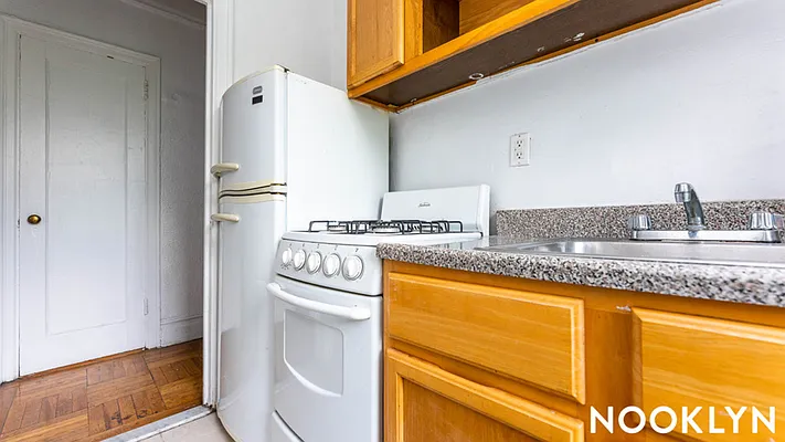 Rented by Nooklyn NYC LLC | media 3