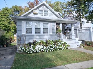 5 Sycamore St, Staten Island, NY 10308