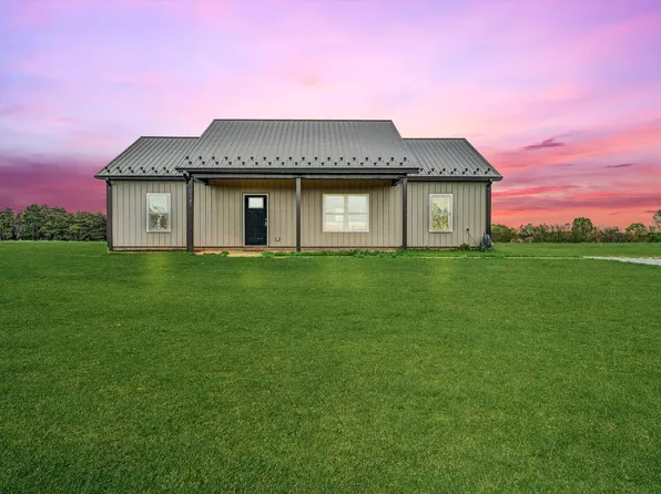664 Collins Ferry Rd, Gladys, VA 24554
