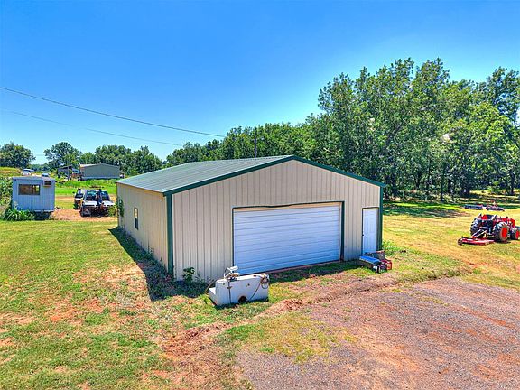 3rd image of 980297 S 3330th Rd