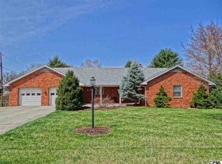114 S Orange St, Carlisle, PA 17013
