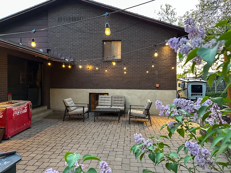 1041 Lamplighter Dr — Photo 45